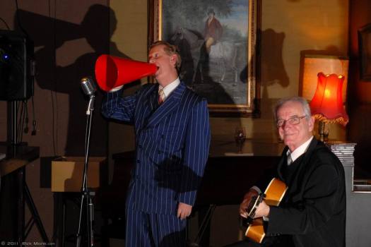 Greg Poppleton singing "Button Up Your Overcoat" with Grahame Conlon (g)