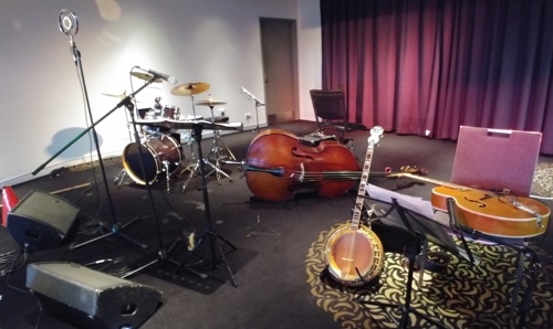 Greg Poppleton Jazz Deco band instruments on stage